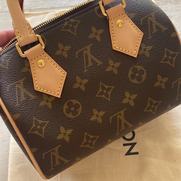 Louis Vuitton Speedy 20 Bandouliere - Picture 7 of 12